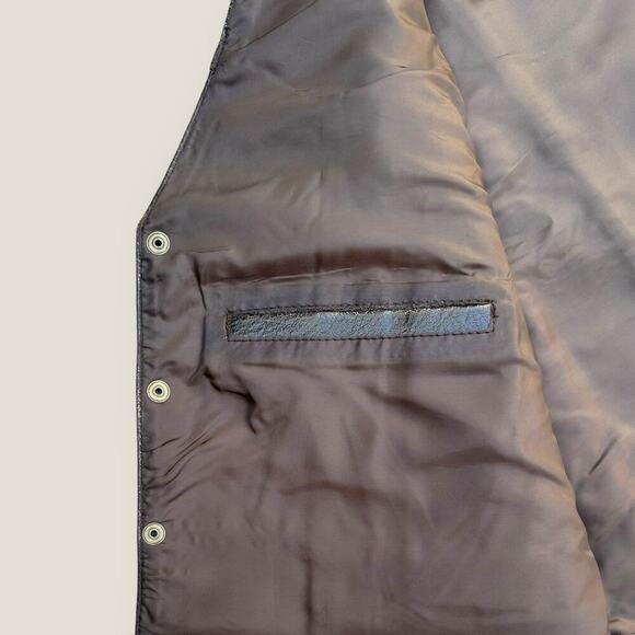 Leather Sheen USA Men’s Vintage Brown Leather Motorcycle Vest Size: 50 - Picture 7 of 7